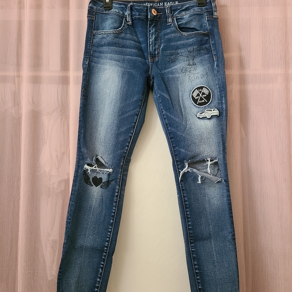 🔆 American Eagle Outfitters Patched Skinny Jeans - Picture 3 of 11